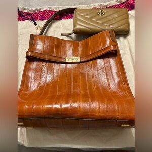 Authentic special collection Lee Radziwill Tory Burch, wallet, and dust bag